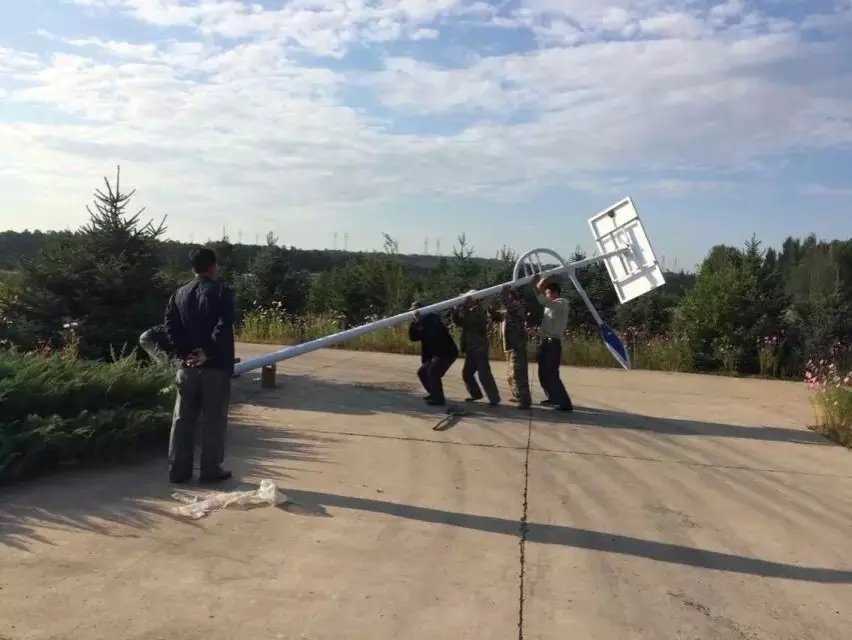太阳能路灯厂家包安装调试服务吗？